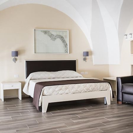 Faro Bianco Gallipoli - Suites & Apartments المظهر الخارجي الصورة