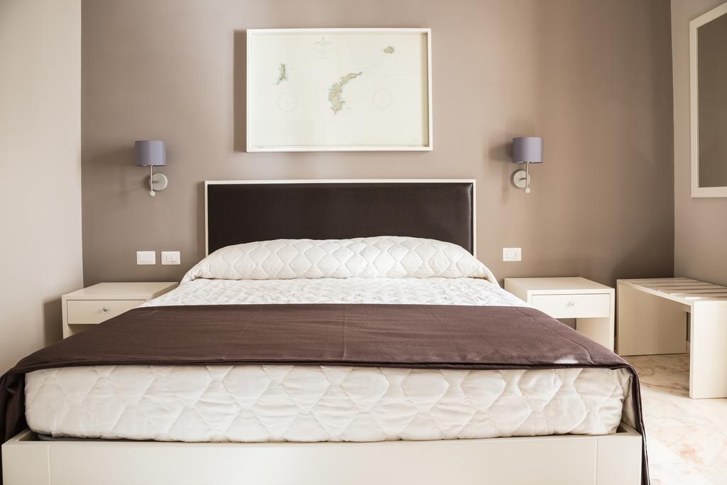 Faro Bianco Gallipoli - Suites & Apartments المظهر الخارجي الصورة