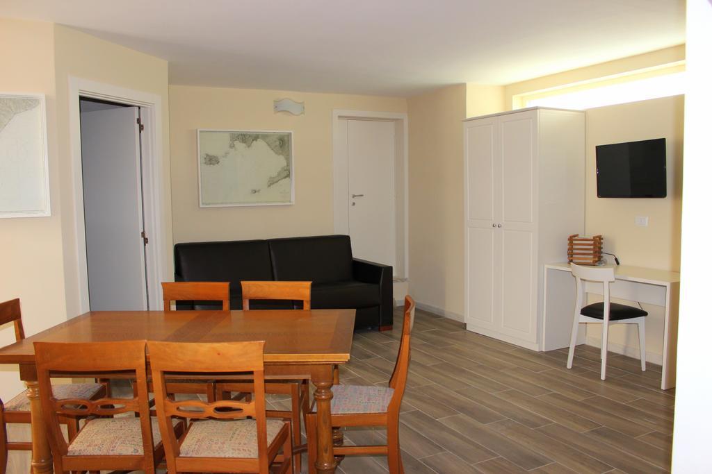 Faro Bianco Gallipoli - Suites & Apartments المظهر الخارجي الصورة